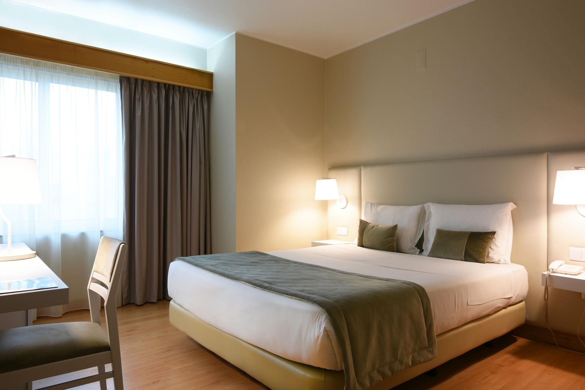 Exe Wellington Hotel ฟิเกราดาฟอซ ภายนอก รูปภาพ