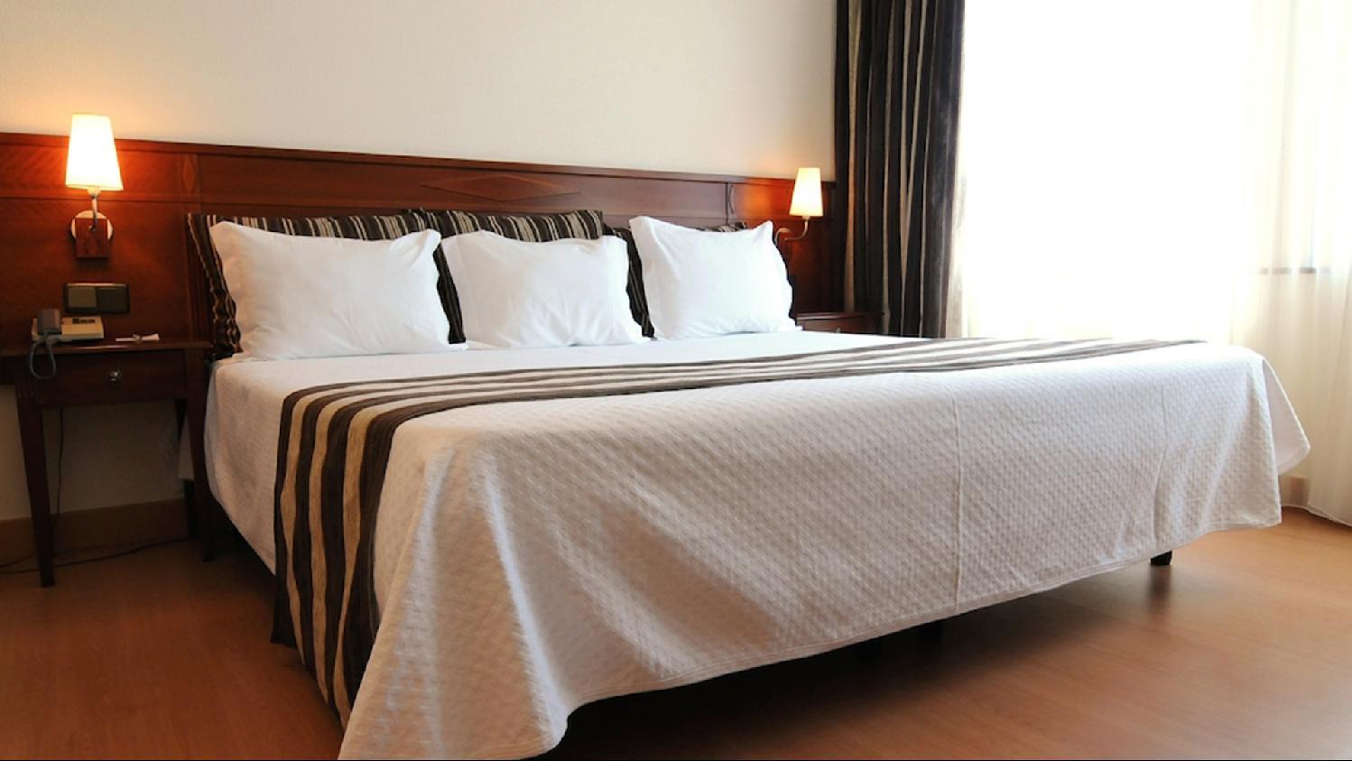 Exe Wellington Hotel ฟิเกราดาฟอซ ภายนอก รูปภาพ